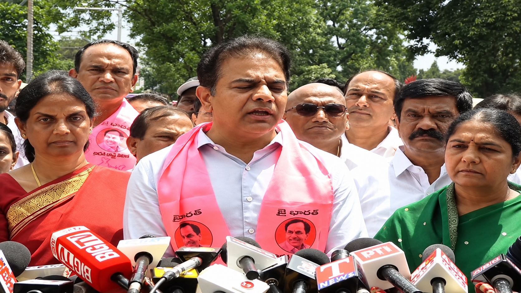 BRS Leaders Meet Governor, Allege Attack on MLAs and Retaliatory Cases
